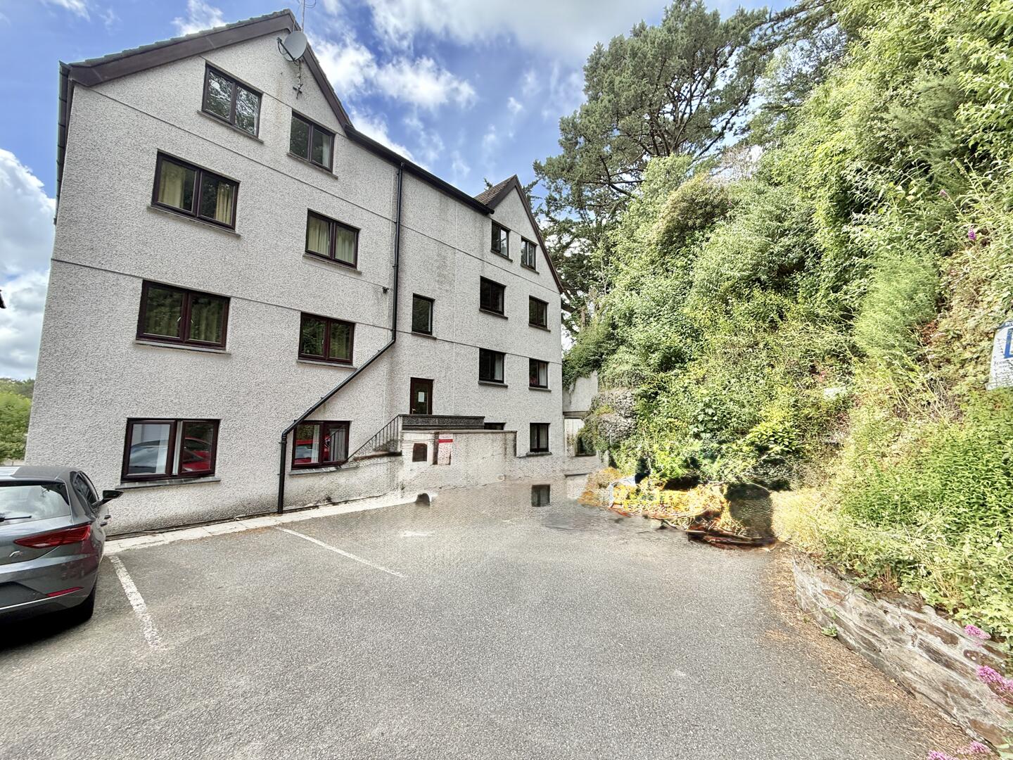 Malpas Road, Truro